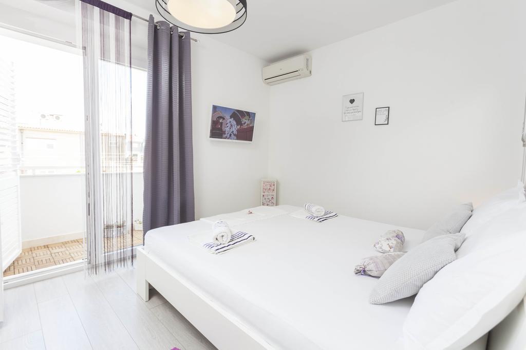 Apartmani Marina Makarska Bagian luar foto